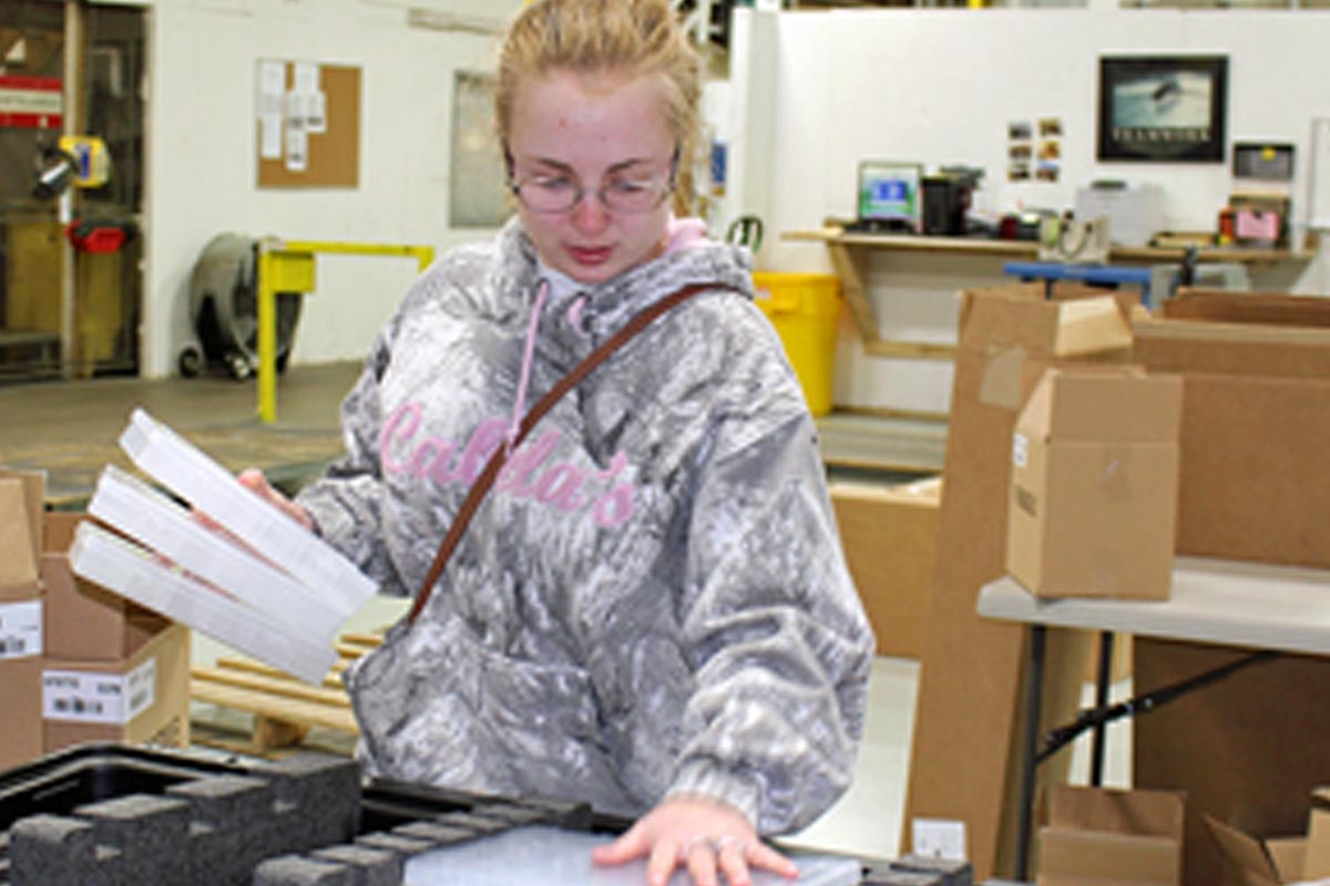 advocacy for people with disabilities girl packing boxes