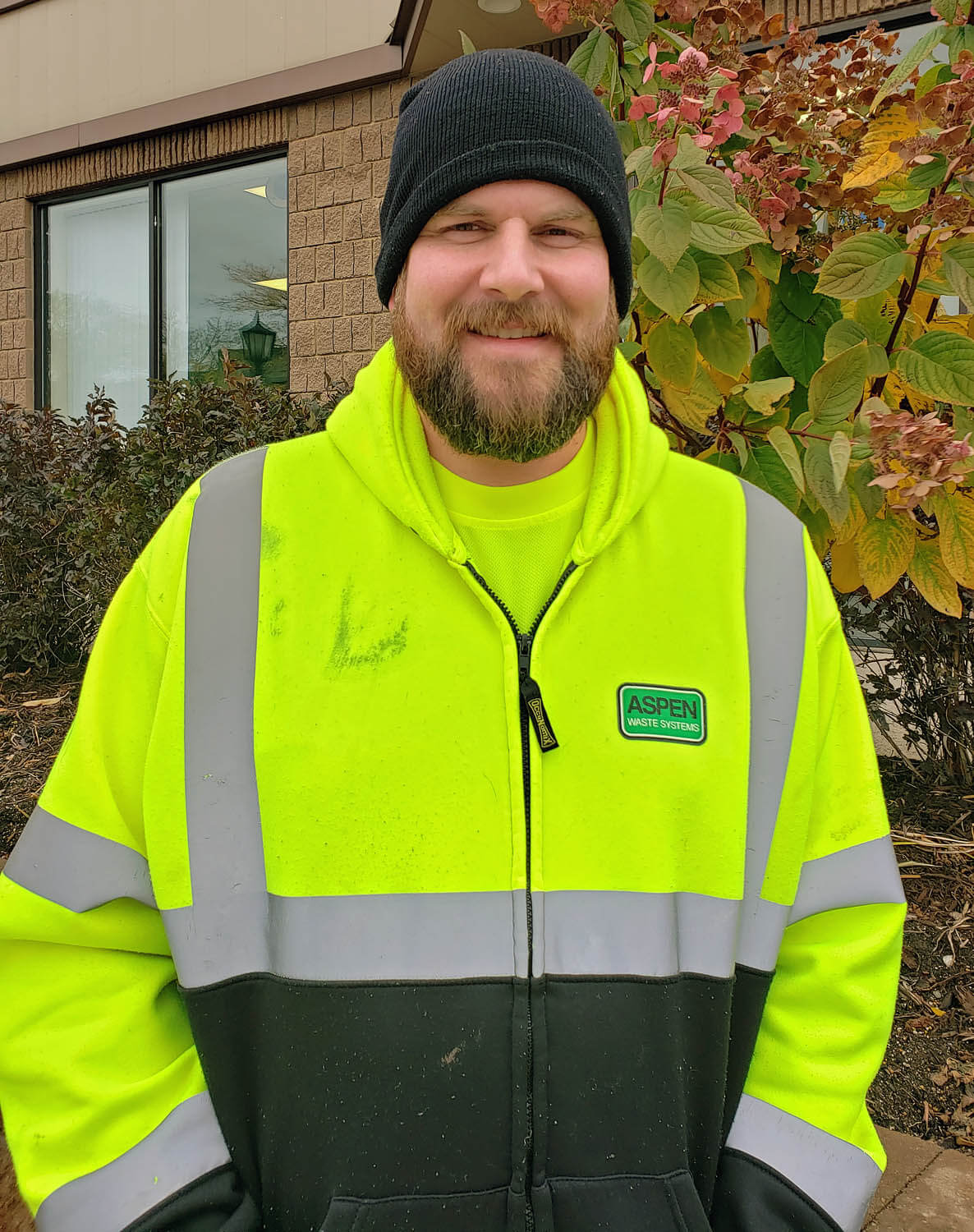 With support from Rise and HCMHC, Cliff finds a great job at Aspen Waste Systems that suits his personality perfectly